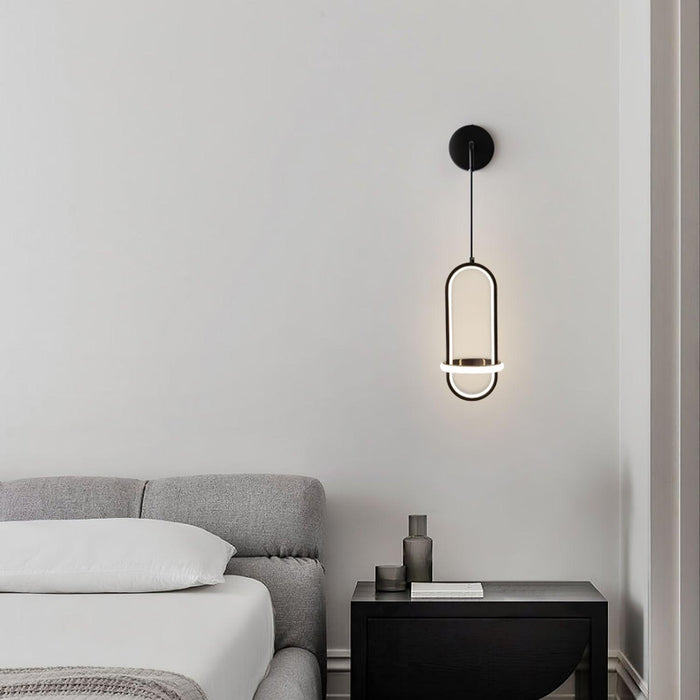 Oval Brass Wall Light - Vakkerlight