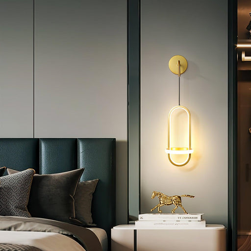 Oval Brass Wall Light - Vakkerlight