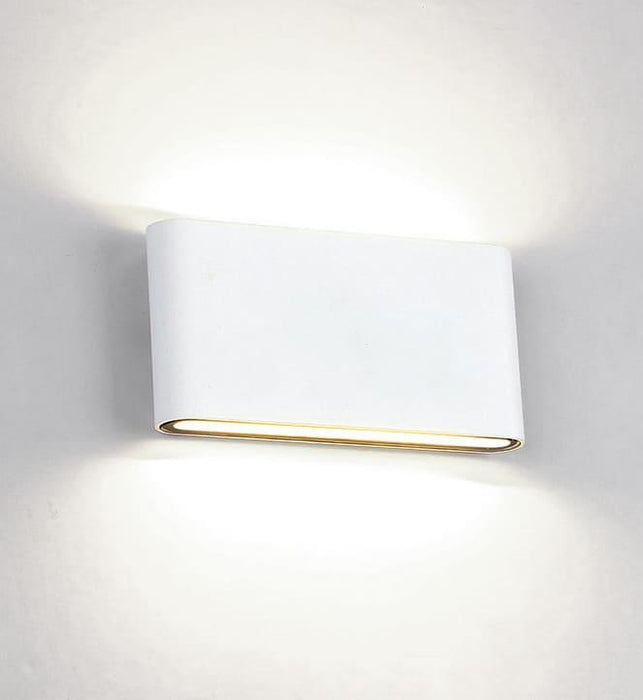 Ovalka Sleek and Slim Outdoor Wall Lamp - DWHOME