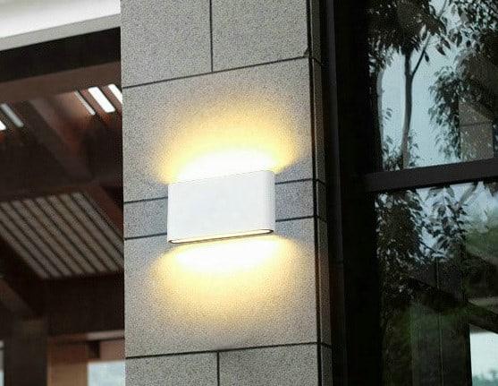 Ovalka Sleek and Slim Outdoor Wall Lamp - DWHOME