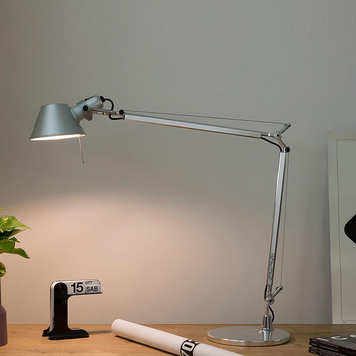 Parete Table Lamp - DWHOME