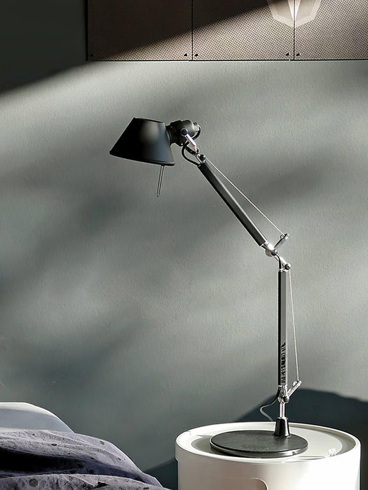 Parete Table Lamp - DWHOME