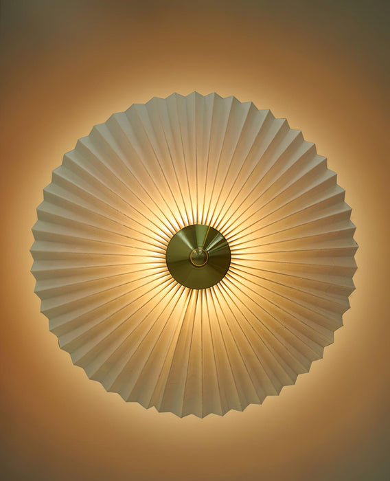 Perla Pleated Table Lamp - DWHOME