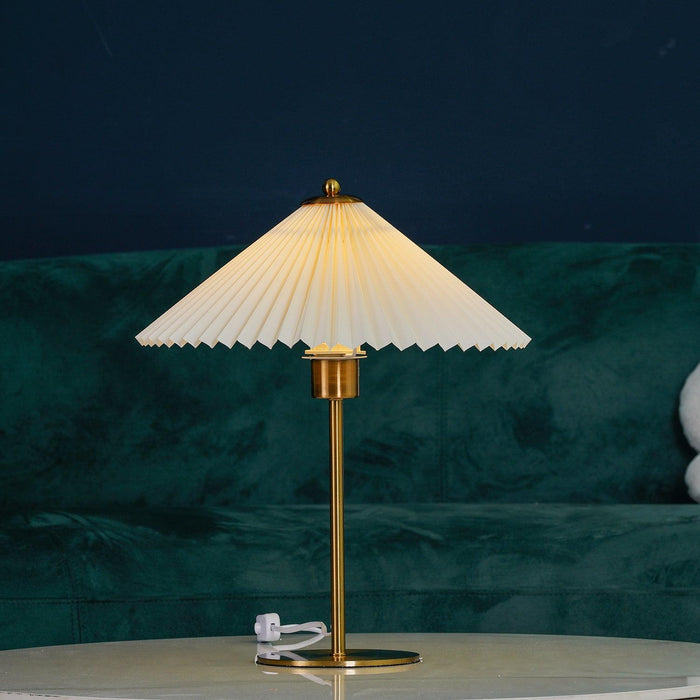 Perla Pleated Table Lamp - DWHOME