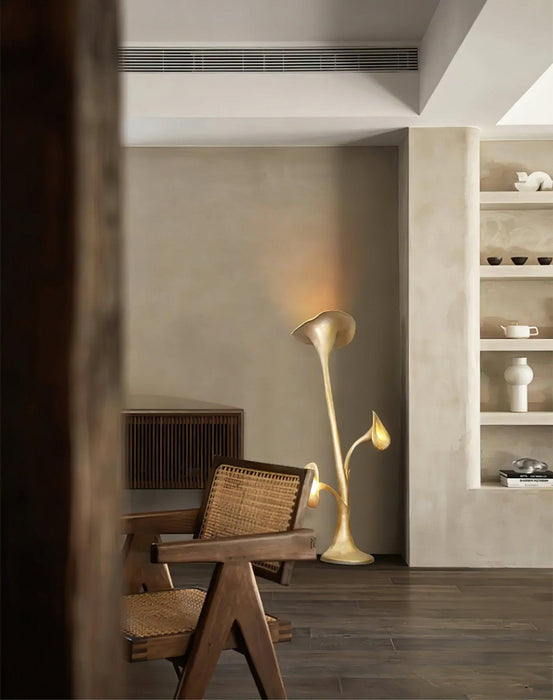 Petunia Sculpture Floor Lamp - DWHOME