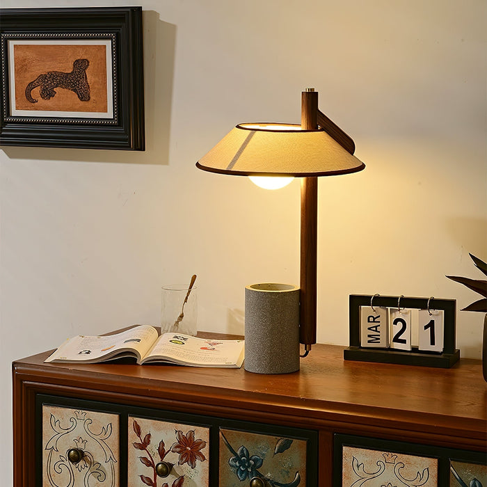 Pinnacle Table Lamp-DWHOME