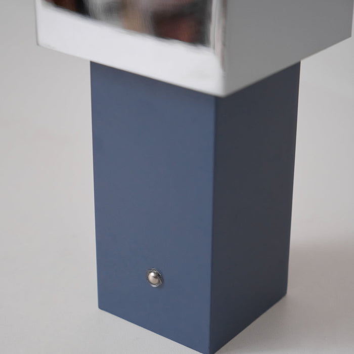 Pivot Portable Table Lamp - Vakkerlight