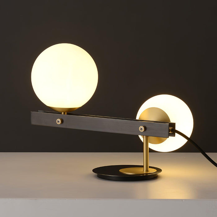 Planeta Table Lamp - DWHOME