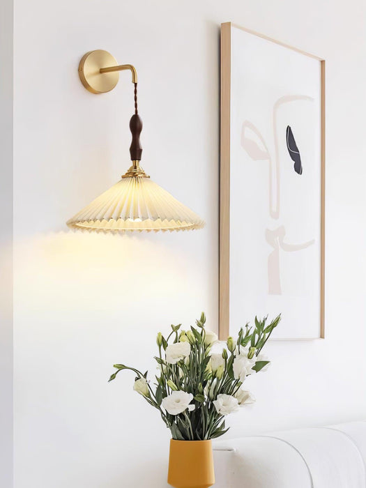 Pleated Wooden Wall Lamp-DWHOME