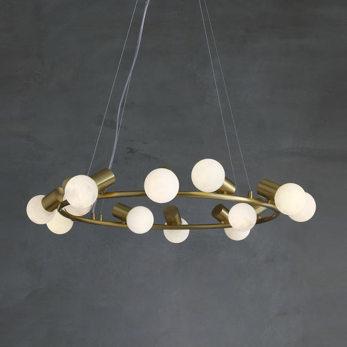 Raechelle Chandelier-DWHOME