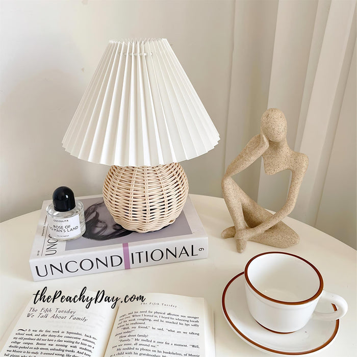 Rattan Pleated Table lamp-DWHOME