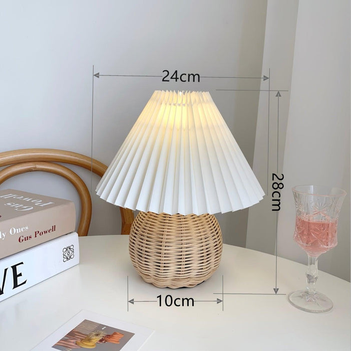 Rattan Pleated Table lamp-DWHOME