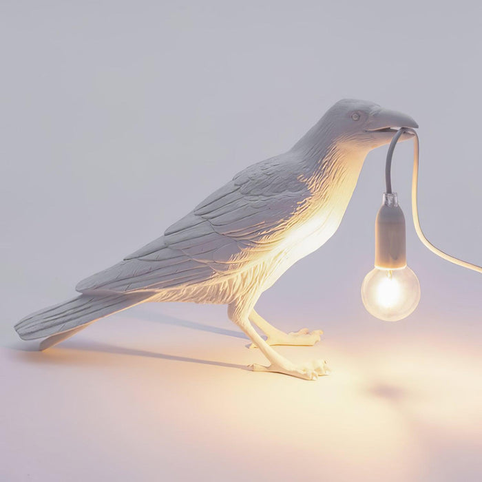 Raven Resin Table Lamp-DWHOME