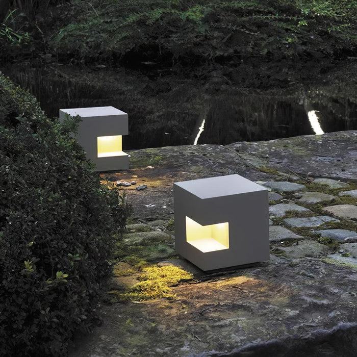 Regular Cube Post Outdoor Light-DWHOME
