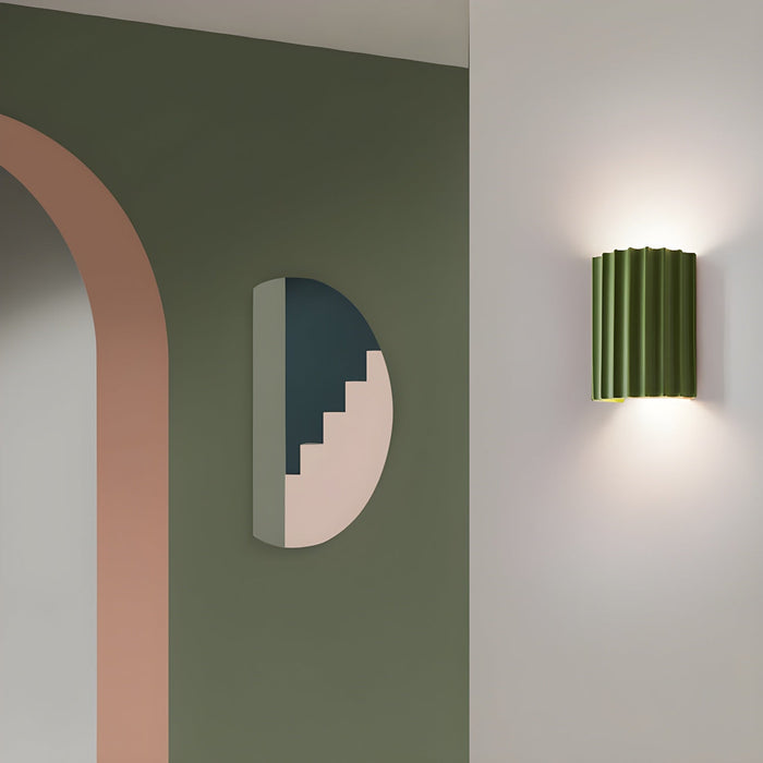 Resin Ribbed Wall Lamp-DWHOME