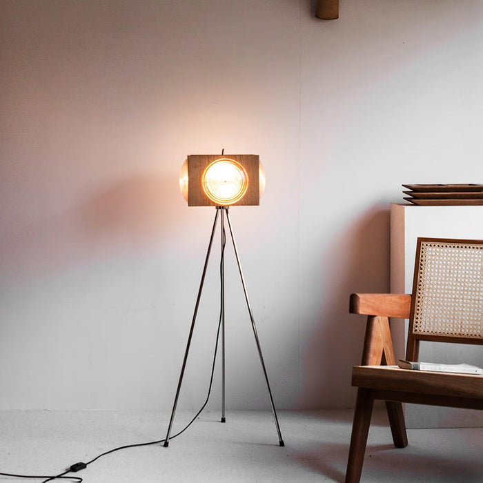 Retro Camera Focus Floor Lamp-DWHOME