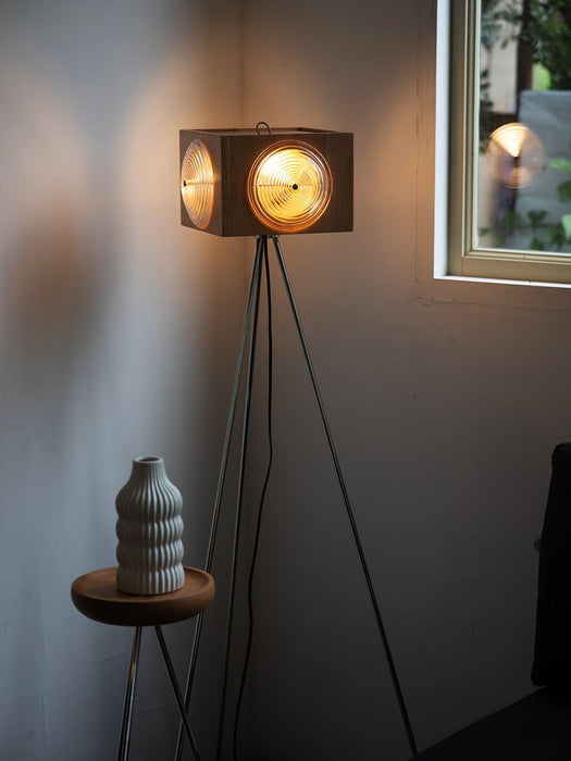Retro Camera Focus Floor Lamp-DWHOME