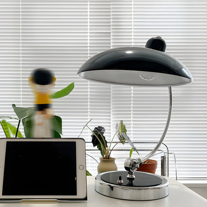 Retro Curve Desk Lamp - DWHOME
