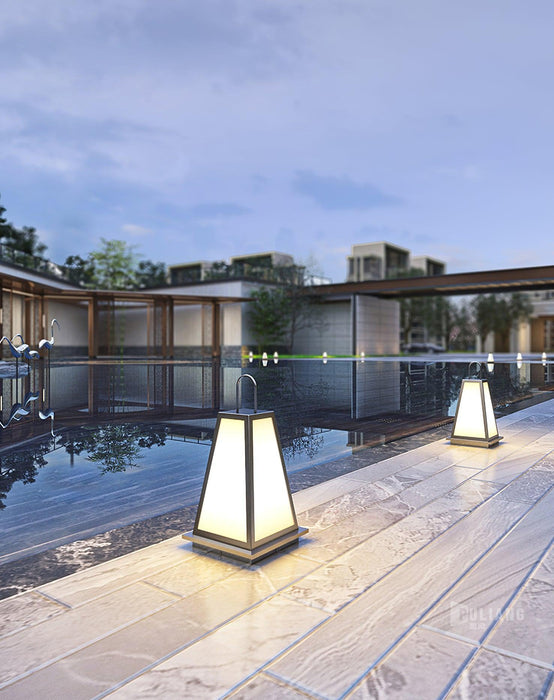 Roam Lantern Garden Outdoor Lamp - DWHOME