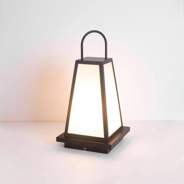 Roam Lantern Garden Outdoor Lamp - DWHOME