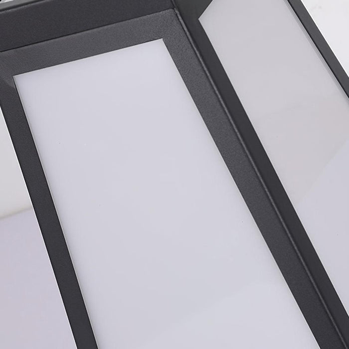 Roam Lantern Garden Outdoor Lamp - DWHOME