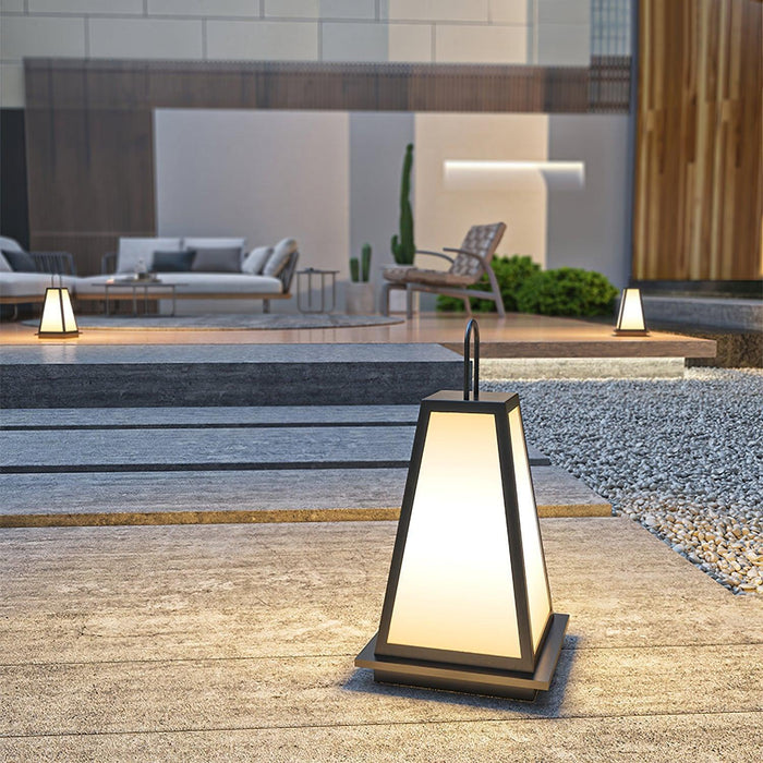 Roam Lantern Solar Outdoor Lamp-DWHOME