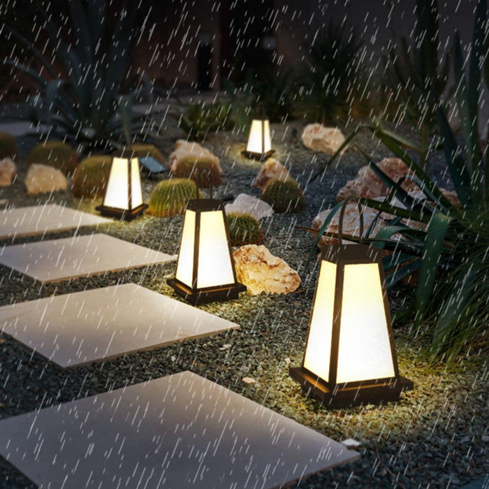Roam Lantern Solar Outdoor Lamp-DWHOME