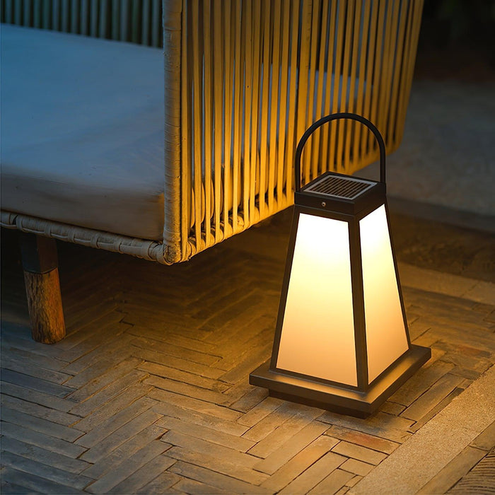 Roam Lantern Solar Outdoor Lamp-DWHOME