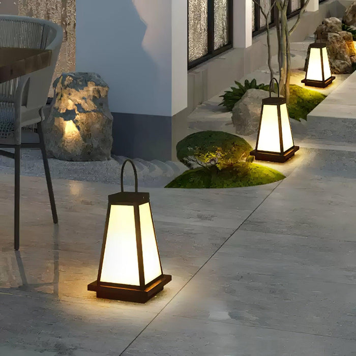 Roam Lantern Solar Outdoor Lamp-DWHOME