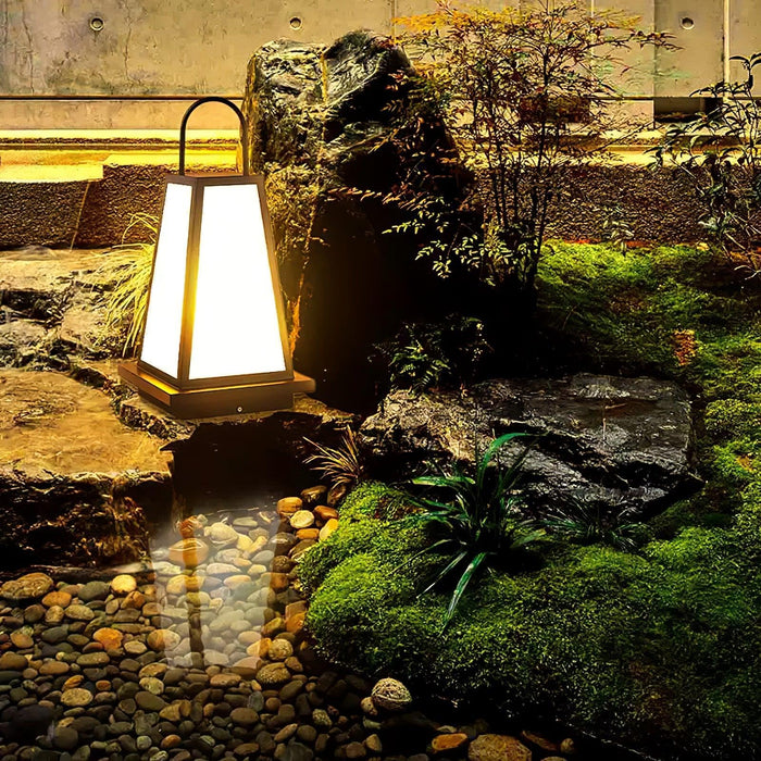 Roam Lantern Solar Outdoor Lamp-DWHOME