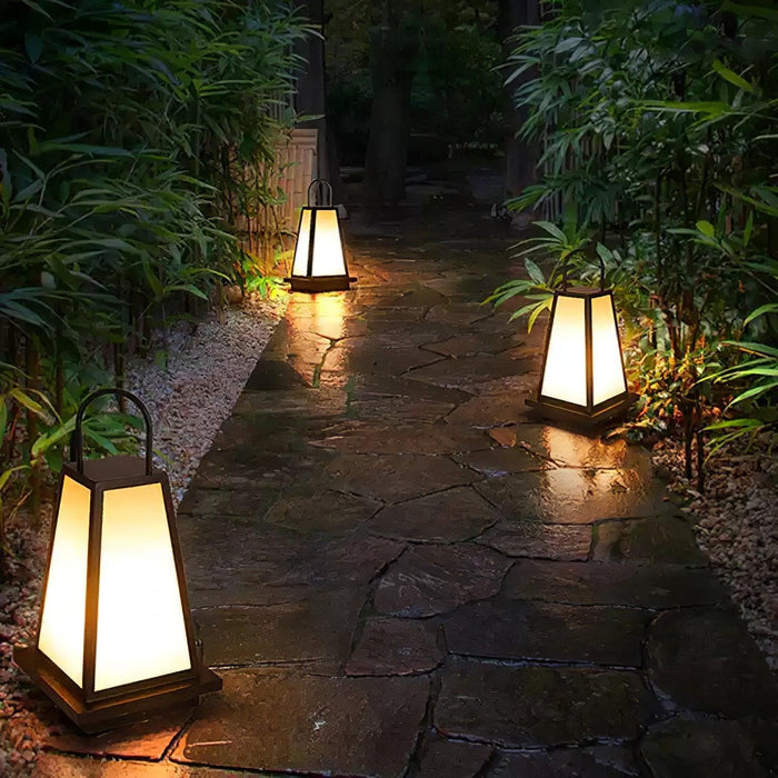 Roam Lantern Garden Outdoor Lamp - DWHOME