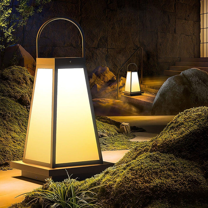 Roam Lantern Garden Outdoor Lamp - DWHOME