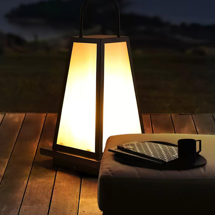 Roam Lantern Solar Outdoor Lamp-DWHOME