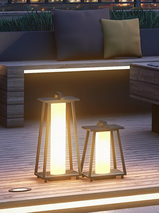 Roam Portable Outdoor Light-DWHOME