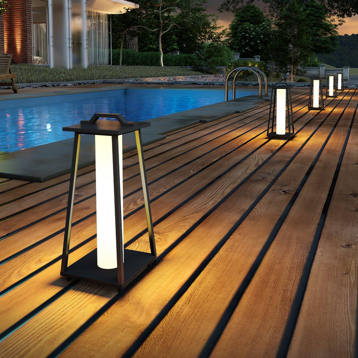 Roam Portable Outdoor Light-DWHOME