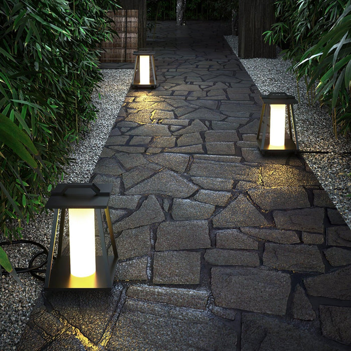 Roam Portable Outdoor Light-DWHOME