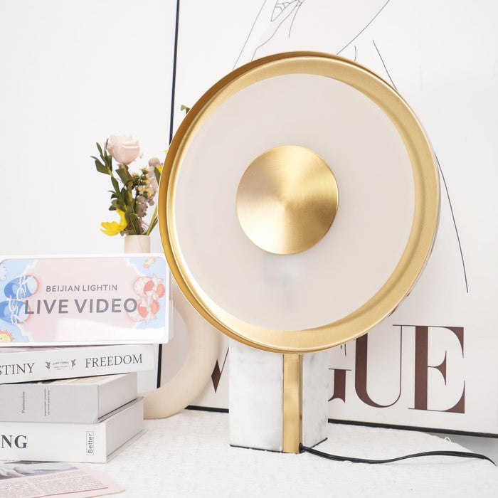 Lampe de table Roche Bobois DWHOME