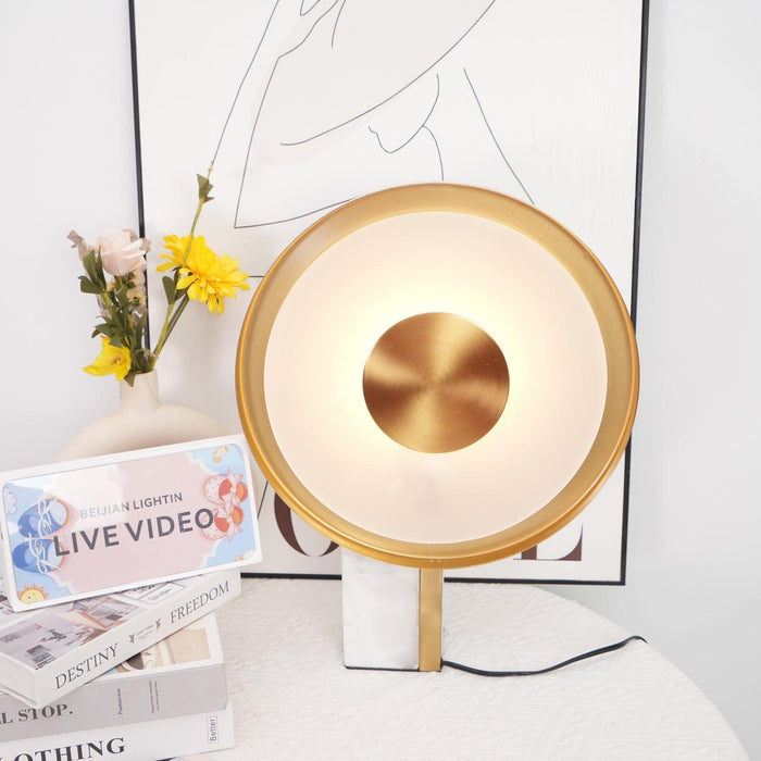 Lampe de table Roche Bobois DWHOME