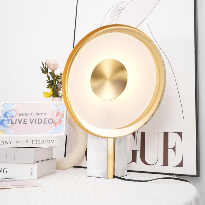 Lampe de table Roche Bobois DWHOME