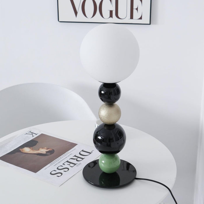 Round Balls Stacking Table Lamp - DWHOME