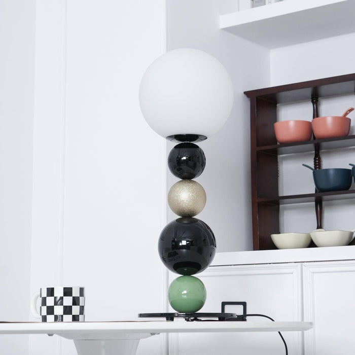 Round Balls Stacking Table Lamp - DWHOME
