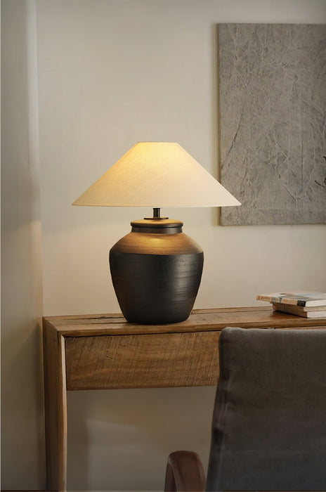 Rustic Black Ceramic Table Lamp - Vakkerlight