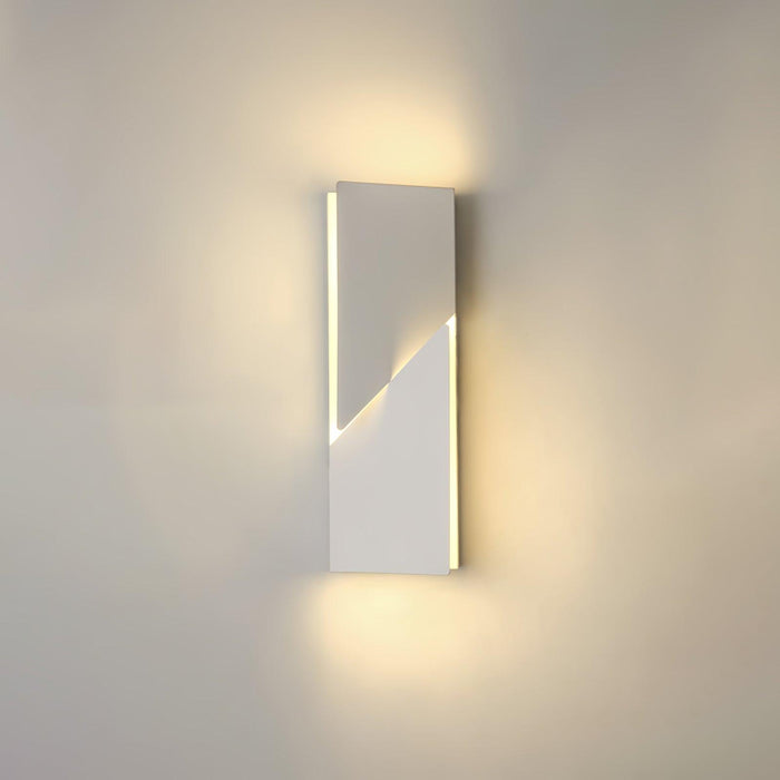 Shadows Grand Sconce - DWHOME
