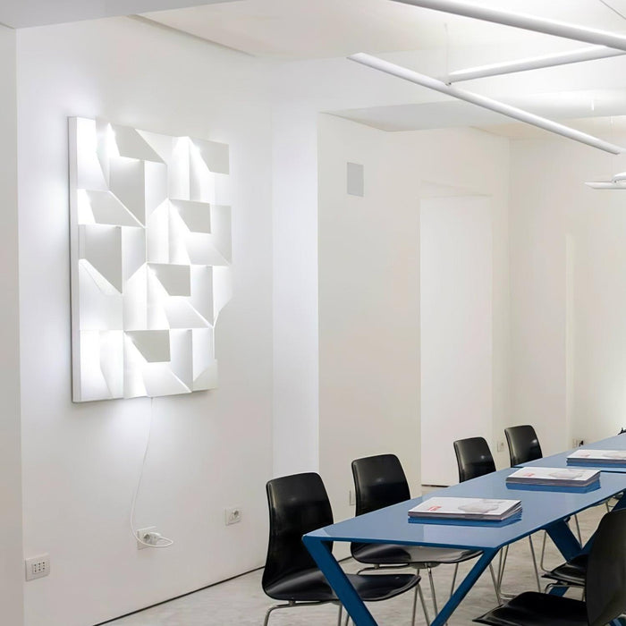 Shadows Grand Sconce - DWHOME