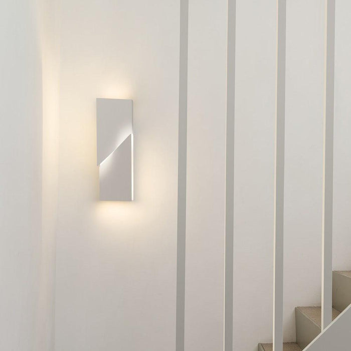 Shadows Grand Sconce - DWHOME