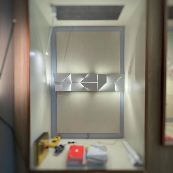 Shadows Grand Sconce - DWHOME