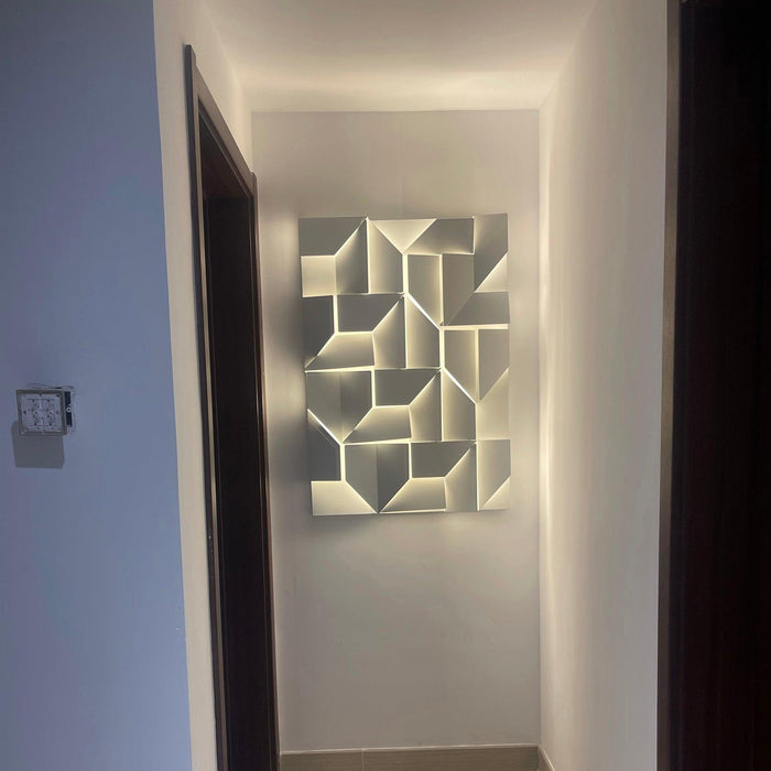 Shadows Grand Sconce - DWHOME
