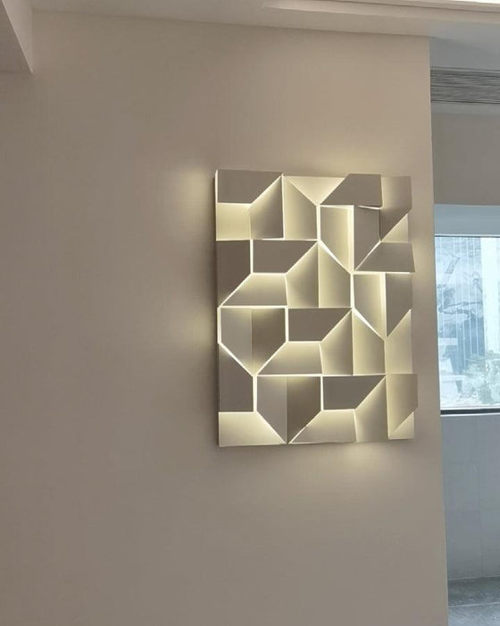 Shadows Grand Sconce - DWHOME