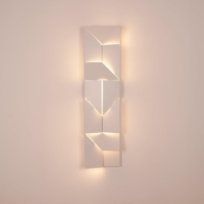 Shadows Grand Sconce - DWHOME