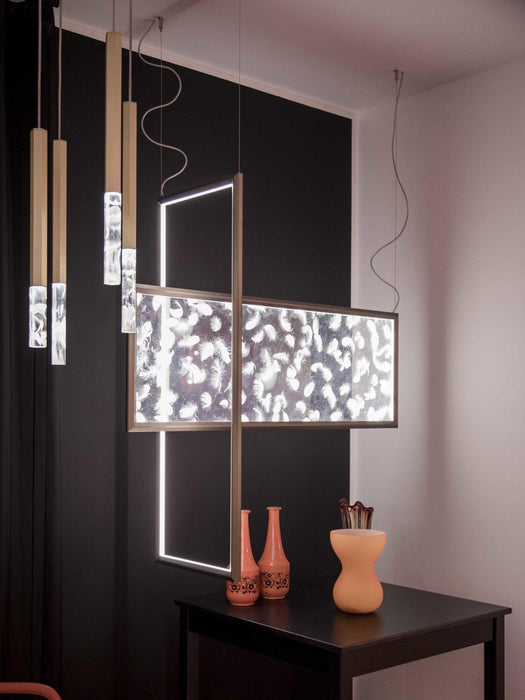 Shine Vertical Plumage Suspension-DWHOME
